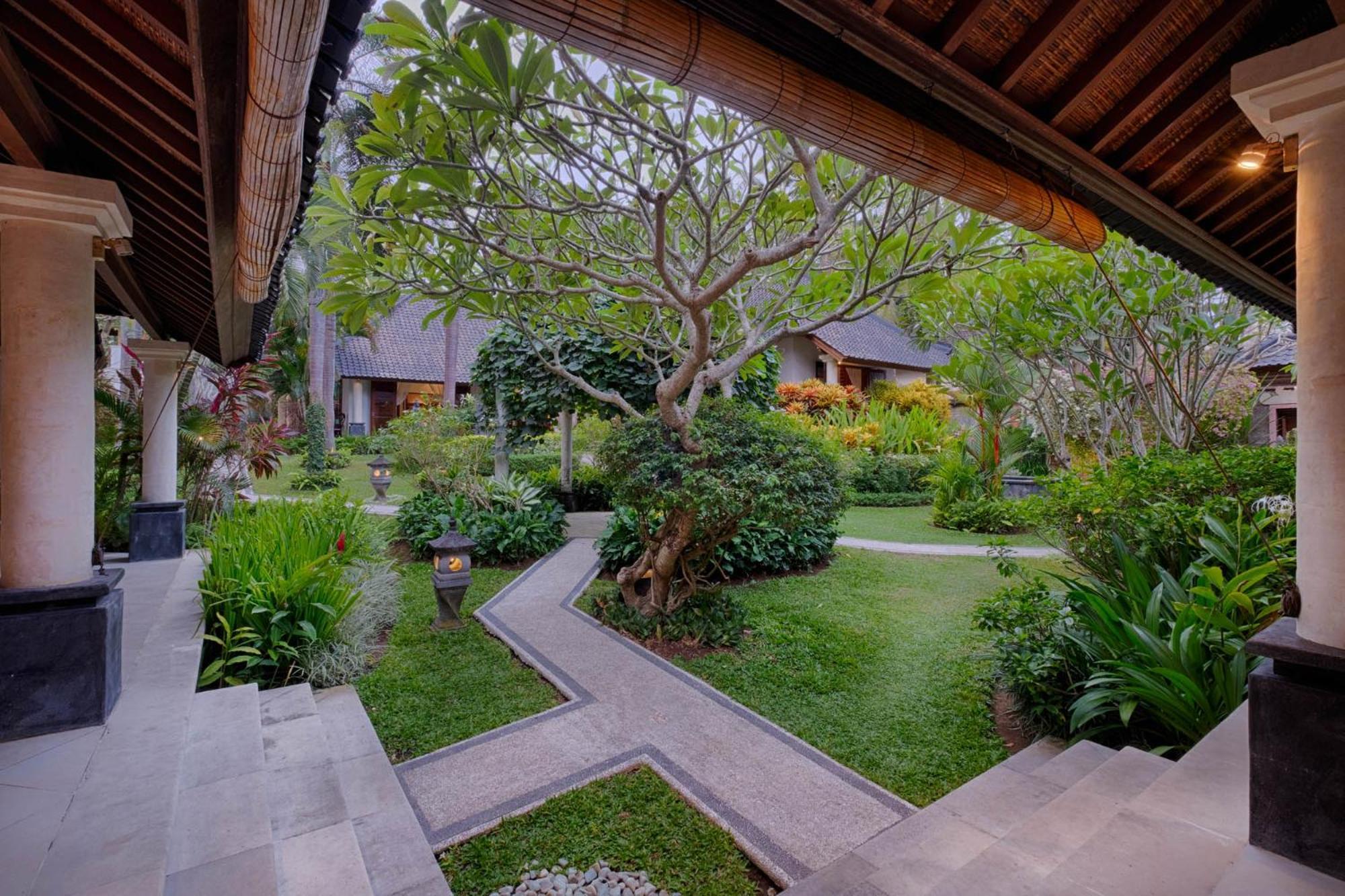 Kutus Kutus Saba Beach Villa Yogyakarta Dış mekan fotoğraf