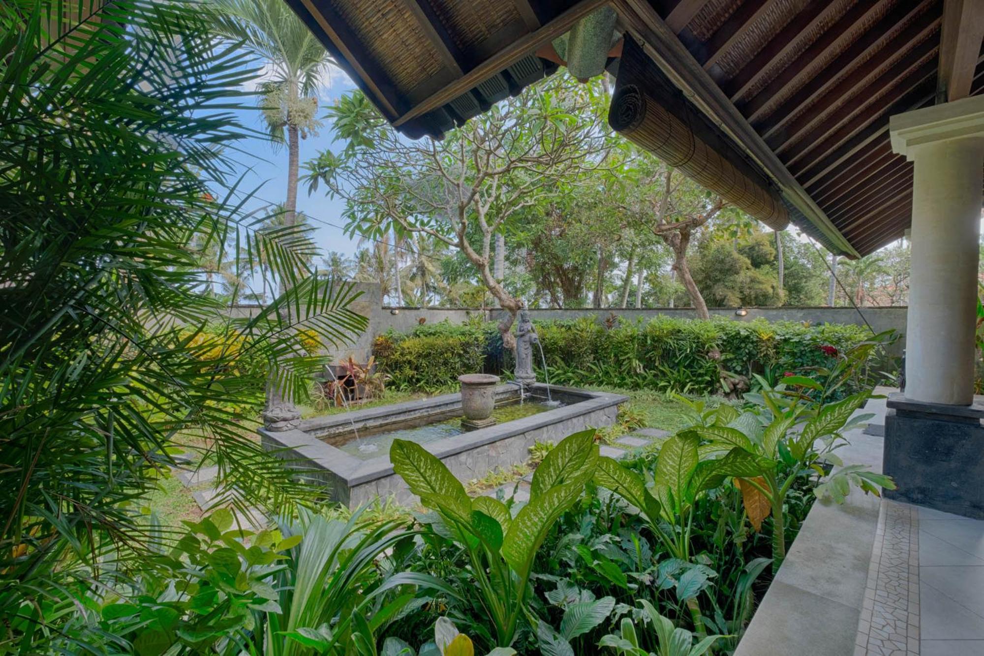 Kutus Kutus Saba Beach Villa Yogyakarta Dış mekan fotoğraf