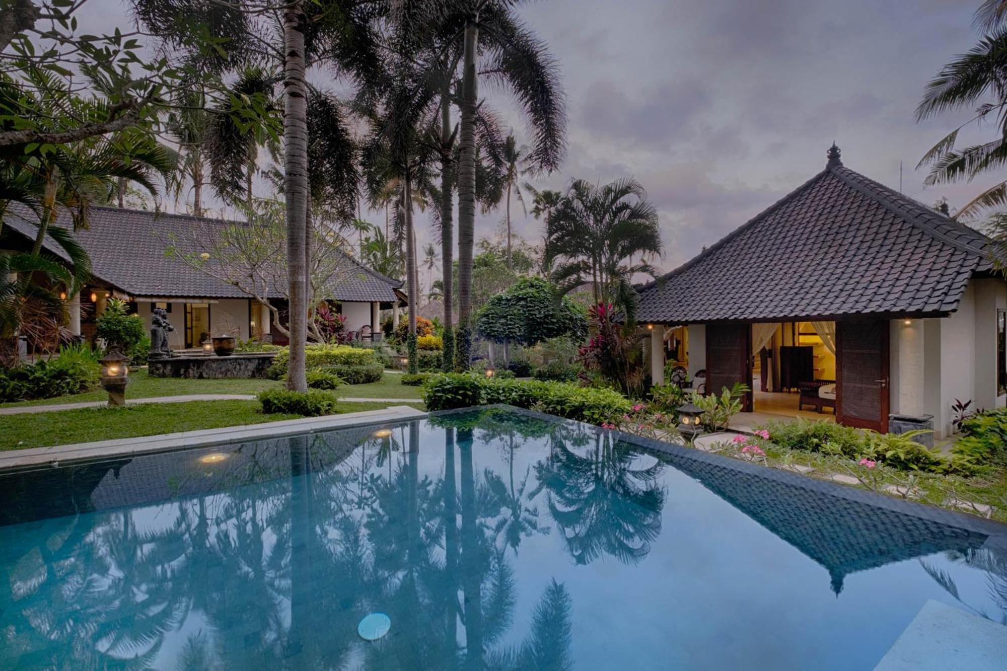 Kutus Kutus Saba Beach Villa Yogyakarta Dış mekan fotoğraf
