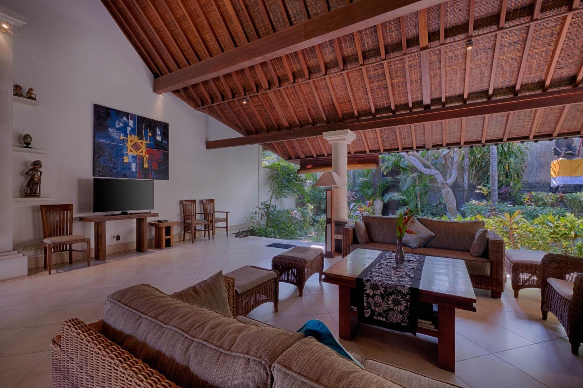 Kutus Kutus Saba Beach Villa Yogyakarta Dış mekan fotoğraf