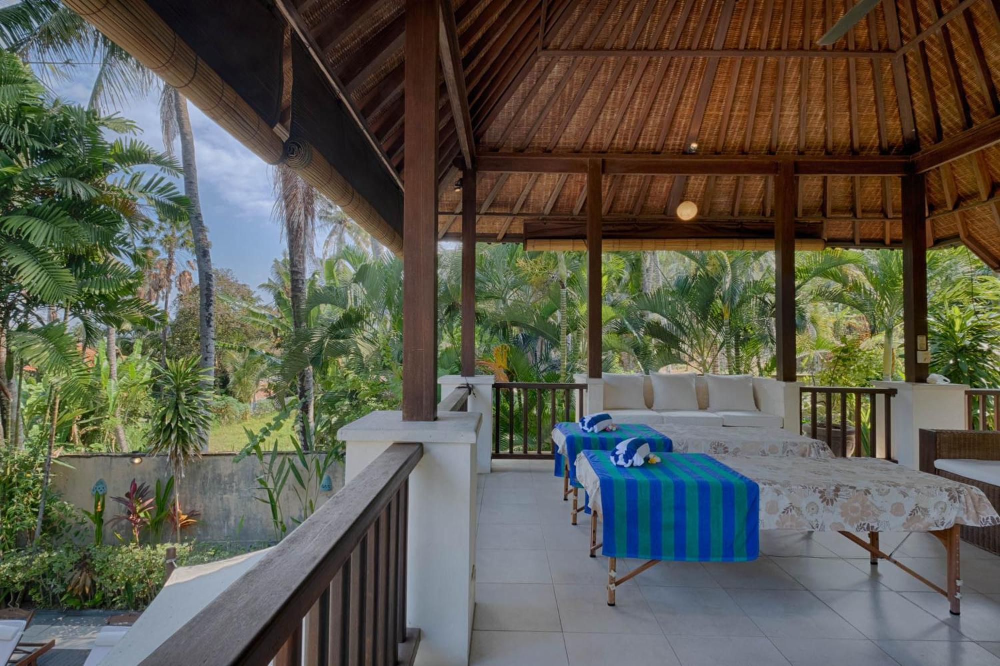 Kutus Kutus Saba Beach Villa Yogyakarta Dış mekan fotoğraf