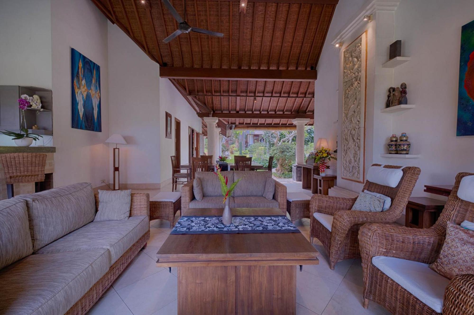 Kutus Kutus Saba Beach Villa Yogyakarta Dış mekan fotoğraf