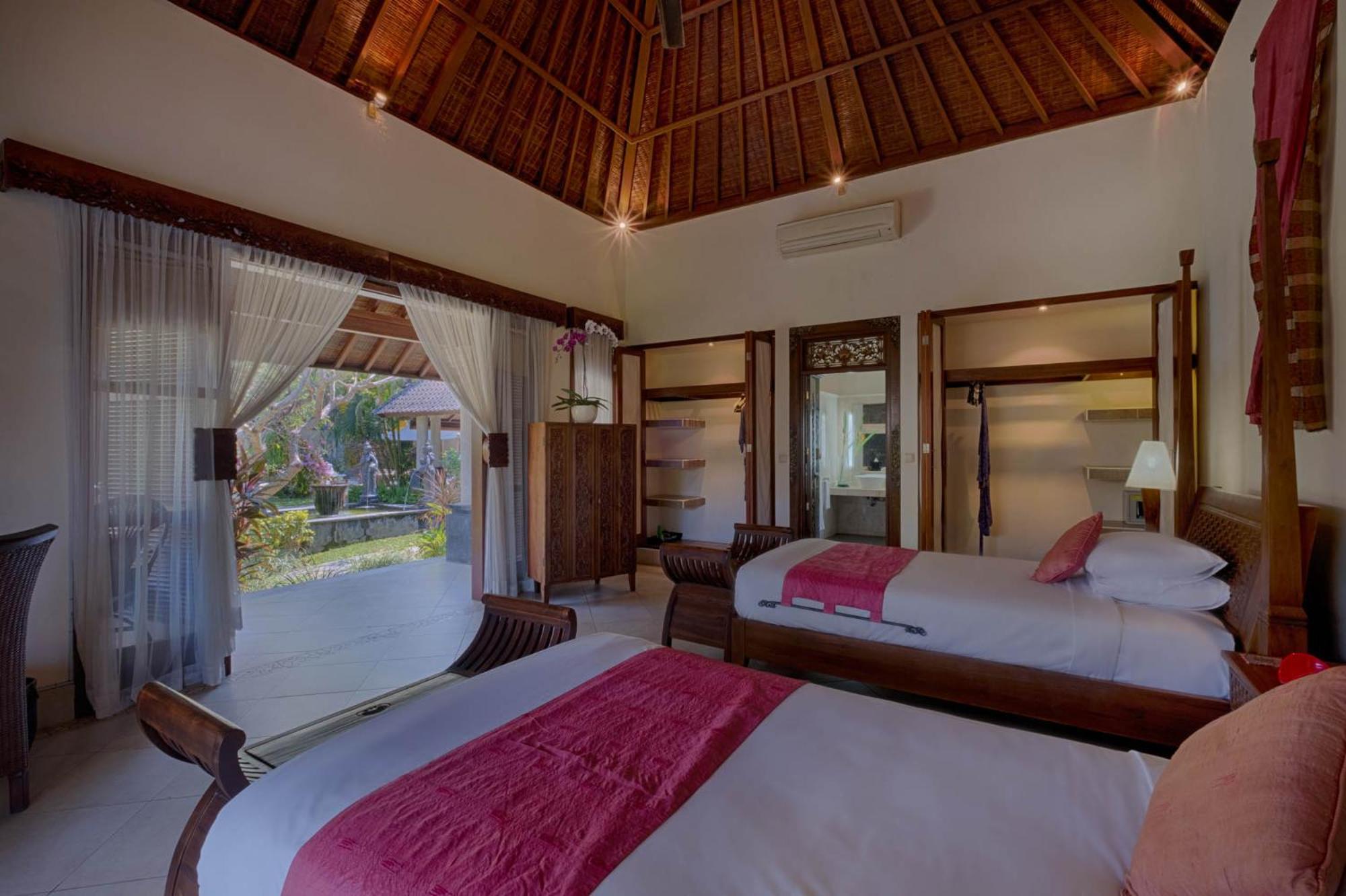 Kutus Kutus Saba Beach Villa Yogyakarta Dış mekan fotoğraf